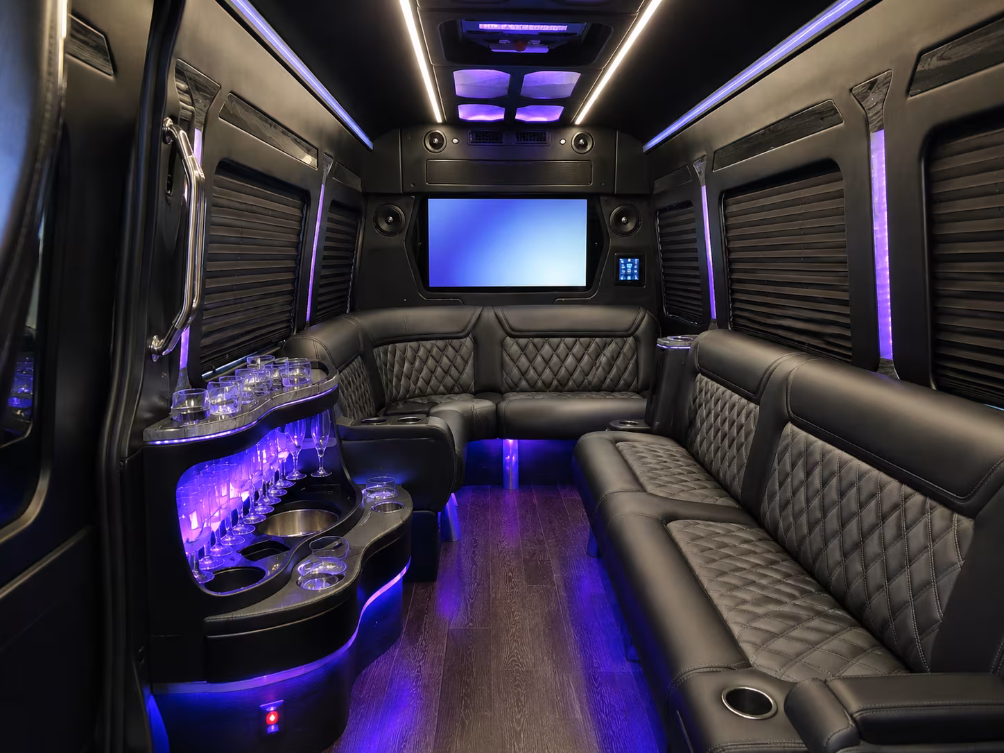bachelorette wine tour buses from jersey city to hudson valley and nj wine country