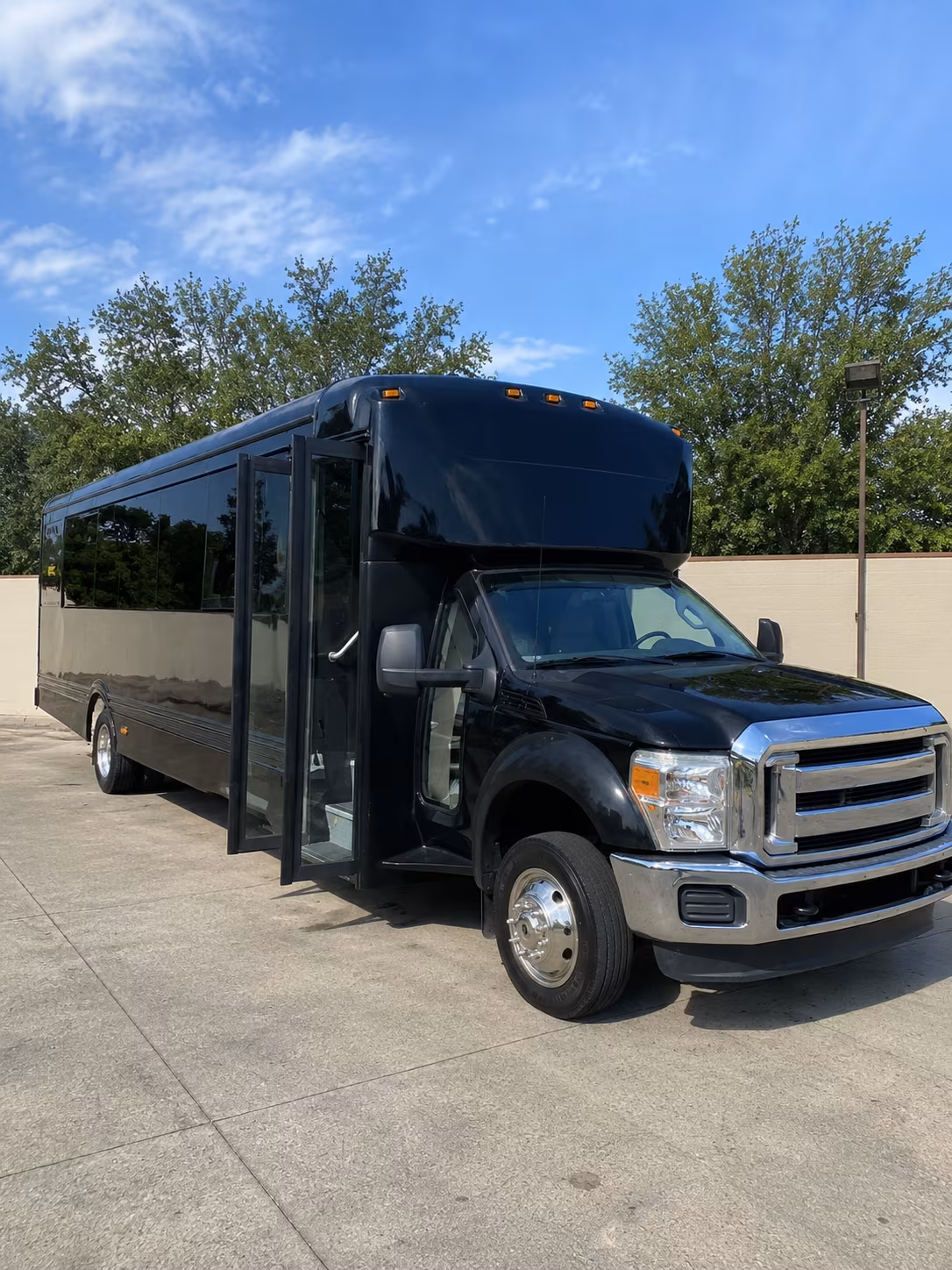 jersey city 20 passenger party bus