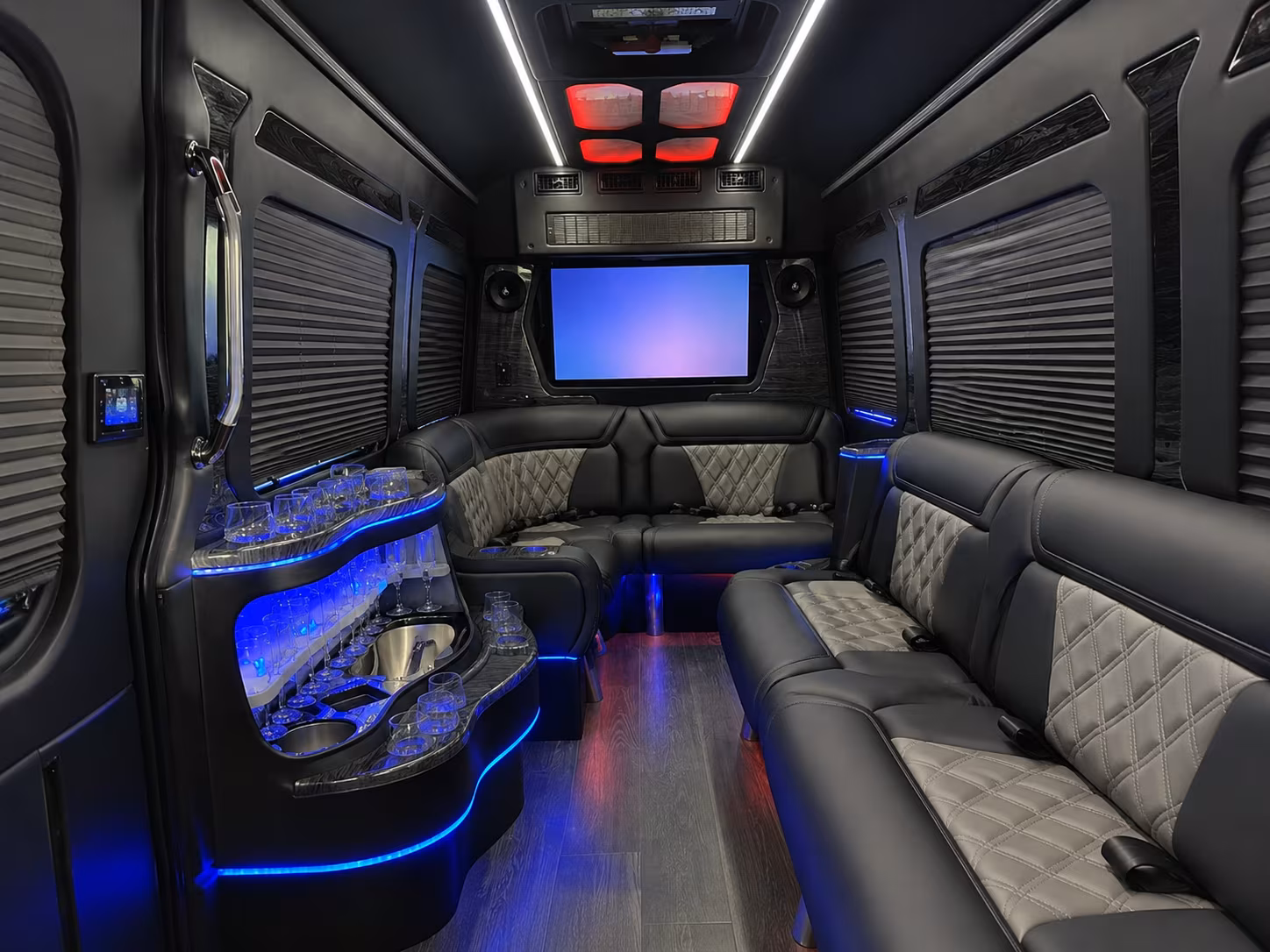 prom night bus rentals that handle the holland tunnel and nj turnpike so you don t have to